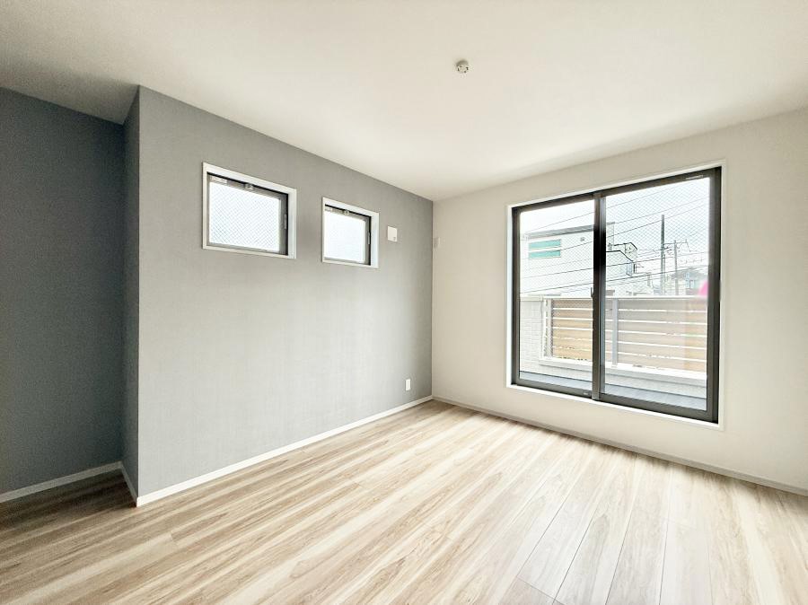 �q������ �������v���C�x�[�g��ԂƂ��ĐÂ��ŗ�������������񋟂��Ă���܂�