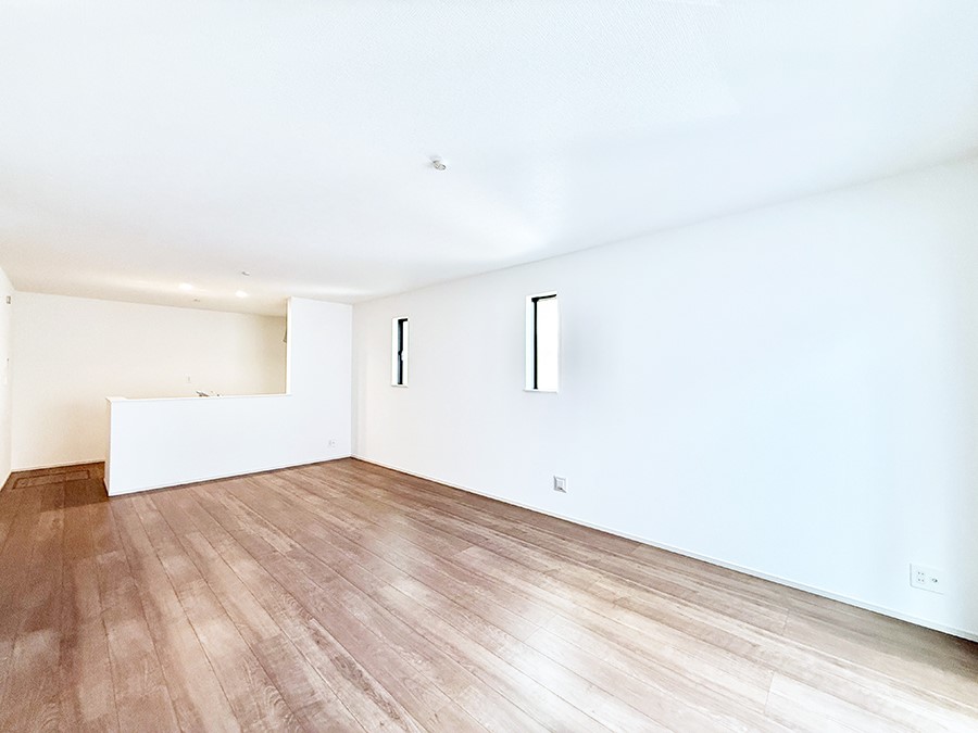 ���r���O ���������났�ƏΊ炪�W�܂�A�S���܂郊�r���O