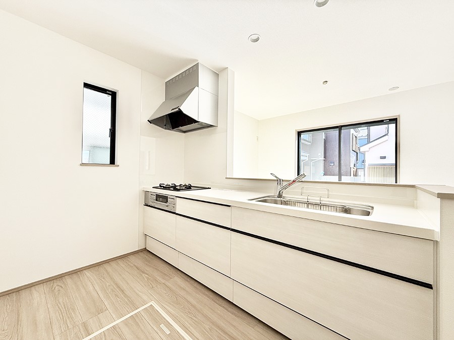 �L�b�`�� ���������y���݂ƐH�ׂ�K����͂���L�b�`��