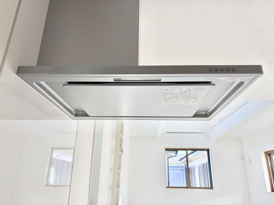 ���̑����� �ݔ����t�[�h�ɕ����Ă���ׁA���������C��ɗU������A�����I�ɔr�����ł��܂�