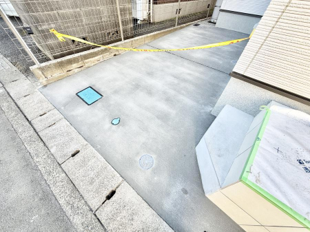  �O�ρ������̒��Ԃ����K��