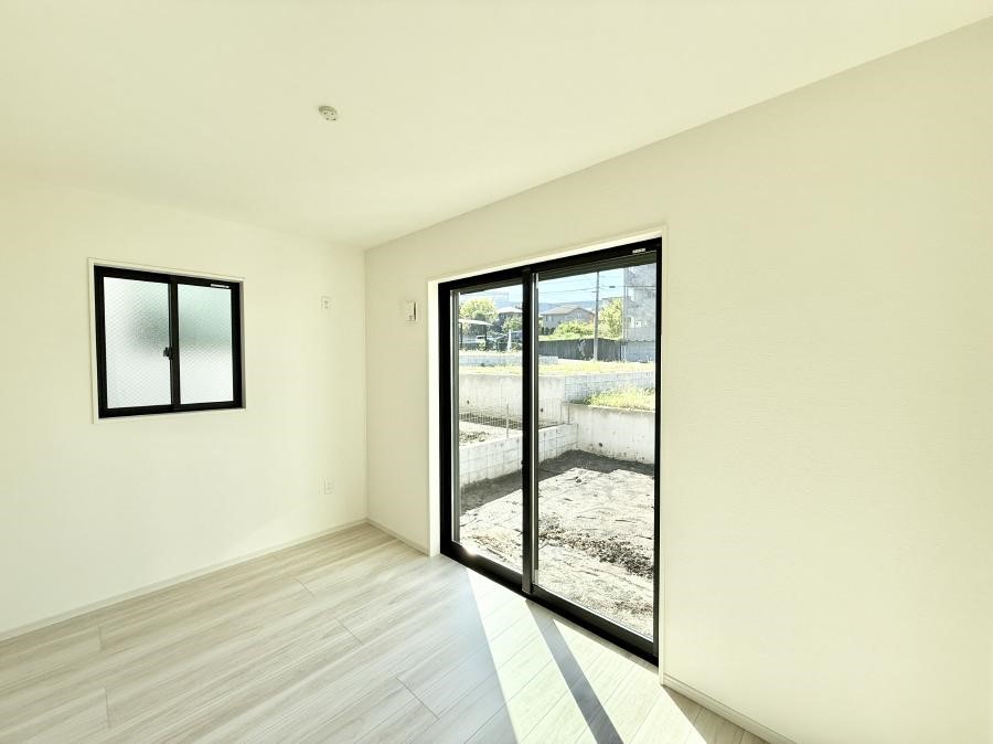 q ̍D݂ɍ킹CeA𐮂₷𔽉fłꏊł