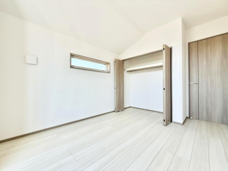 ���̑����� �������D��ŉ��₩�Ȏ��Ԃ��������