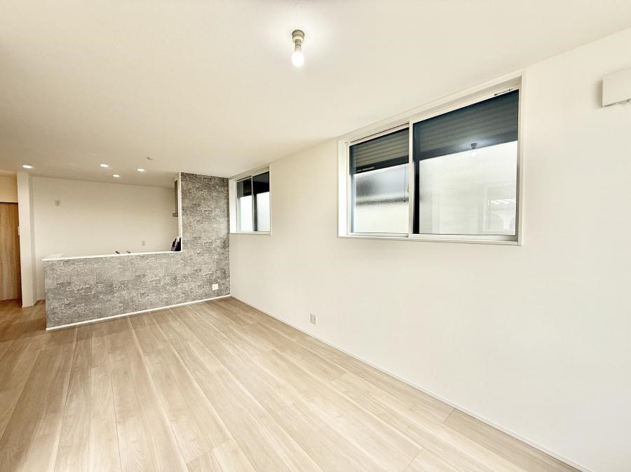 ̑ Ƒ̏Ί炪ӂA났̋