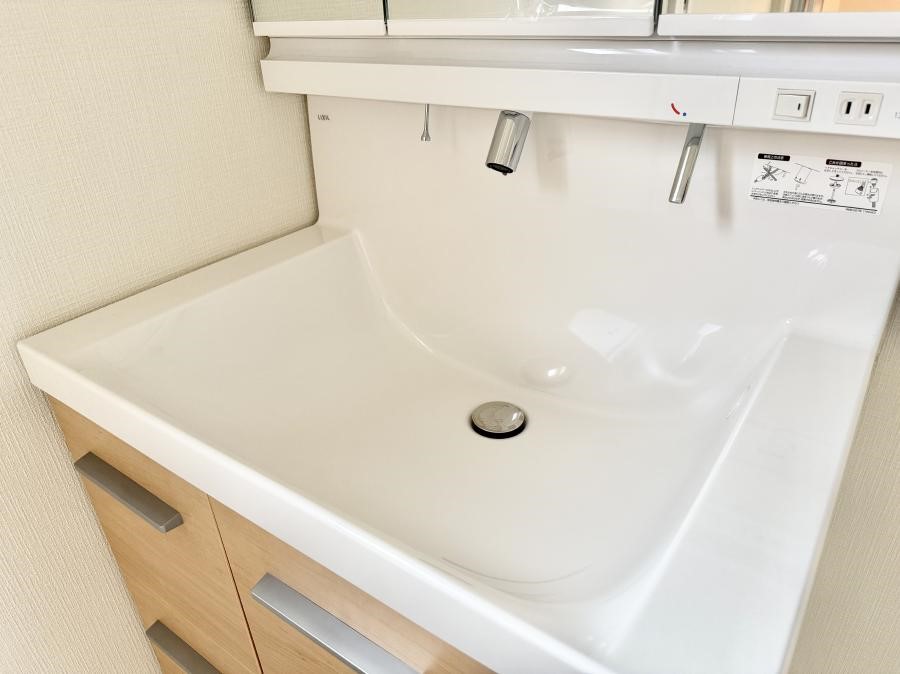 ̑ ݔ􂢂􂤎KɎg֗ȃV[