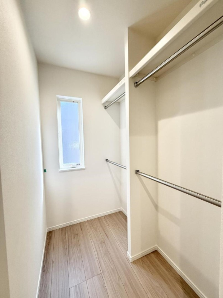 ���[ ����