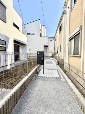 ���� �O�ρ� �V���v���Ŕ������A�Z�܂��̑���ۂ��ʂ錺�ւł�