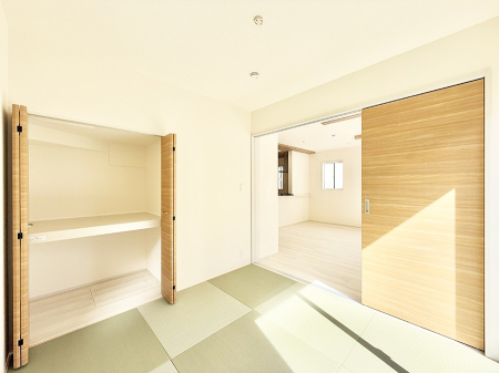 ̑ F̂ŉ₩ȎԂy߂܂