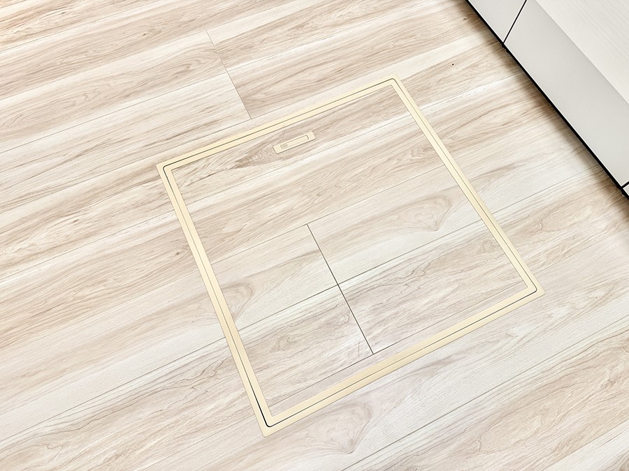 ̑ ݔBꂽ[Xy[XŉƑŜXbL