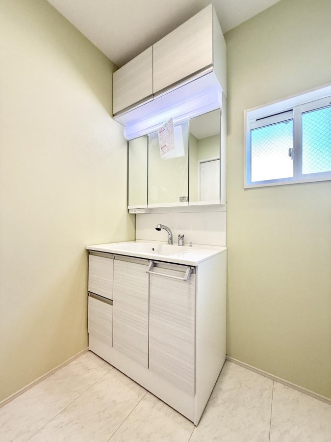 ���ʑ�E���ʏ� �������������Ő������̂�����ʏ�