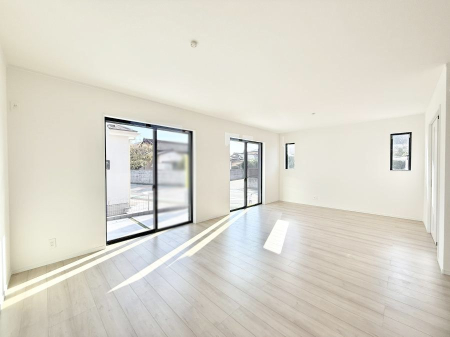 ���̑����� �������ӂƂ����u�ԂɍK����������A�S�n�悢�ꏊ