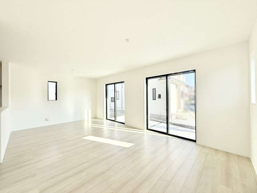 ���r���O ���������ƕ���������A�����b�N�X�ł�����