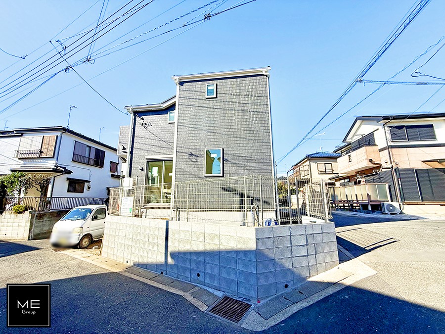 nOώʐ^ OρV炵n܂ꏊŁAƑJ[߂