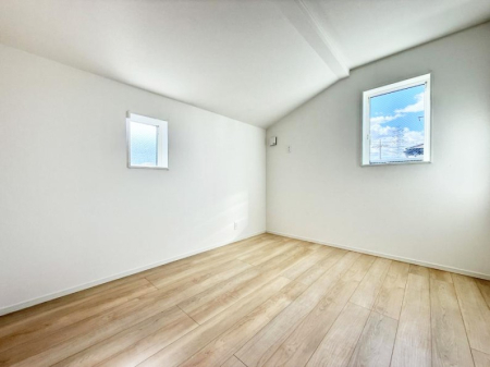 �q������ �������Ƌ�⃌�C�A�E�g�����R�ɔz�u�ł��邽�ߎg�����肪�ǂ����K�ɉ߂����܂�