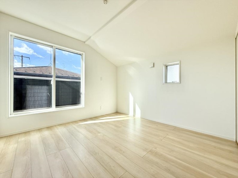 �Q�� �������Ƌ�����܂��z�u����΍L�X�Ƃ�����Ԃ��g�������₷���A�����b�N�X�������Ԃ��߂����܂�