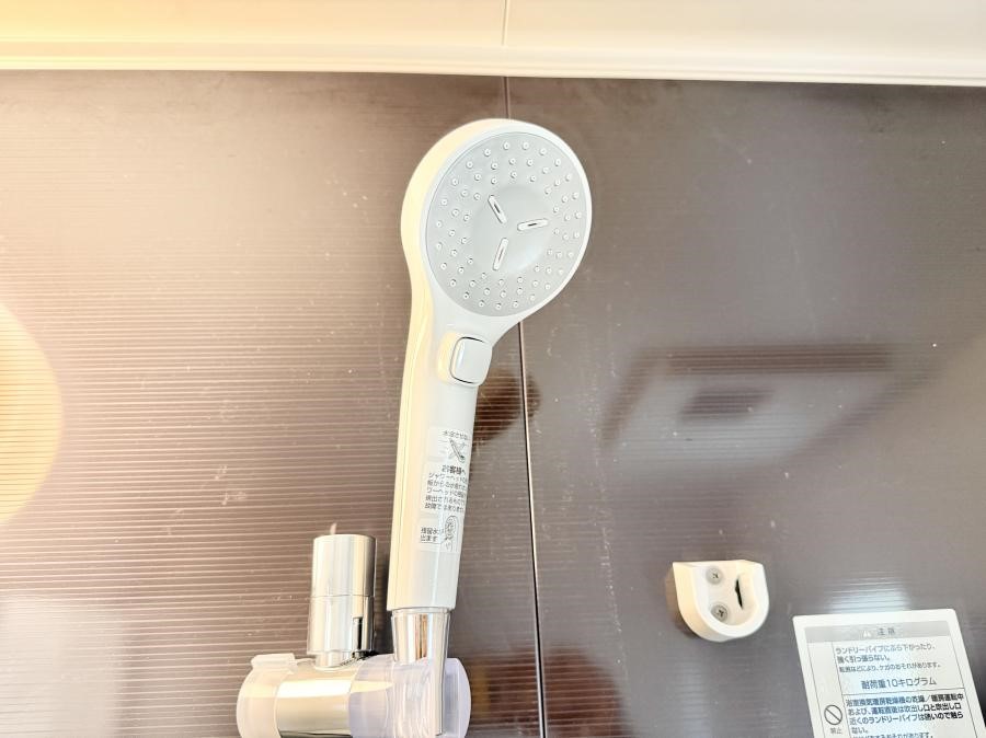 ���̑����� �ݔ����킴�킴�V�����[�����̃��o�[�܂Ŏ��L�΂��K�v���Ȃ��A�ȒP�Ɏ~���ł���