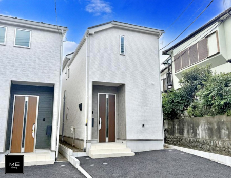 nOώʐ^ OρV炵n܂ꏊŁAƑJ[߂