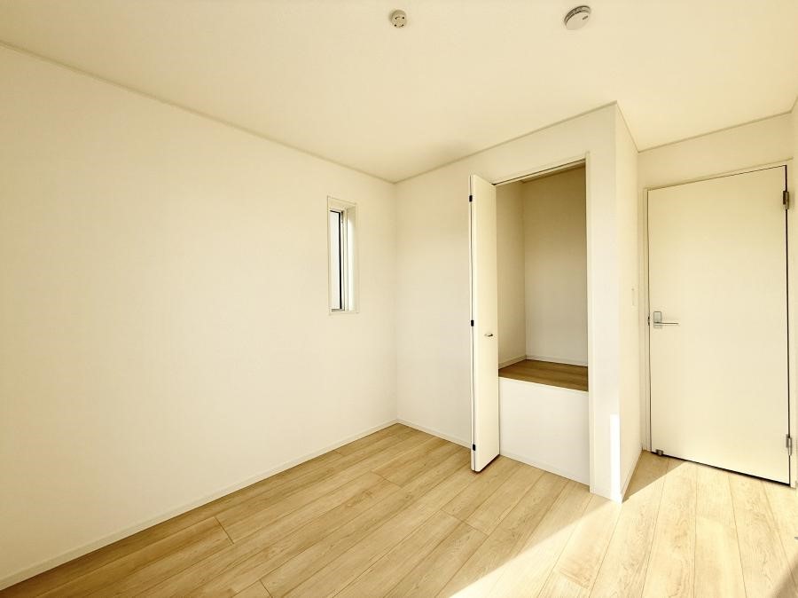 �q������ �����������̍D�݂ɍ��킹���C���e���A�𐮂��₷�����𔽉f�ł���ꏊ�ł�