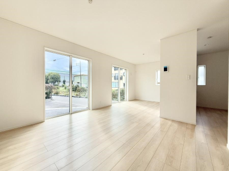 ���r���O �����������������Ɠ��ʂɂ���A�e���̋��