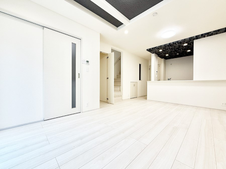 rO VvґA؂ȐlƉ߂Sقǂ