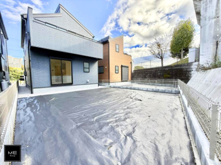 ���n�O�ώʐ^ �O�ρ��V������炵���n�܂�ꏊ�ŁA�Ƒ����J��[�߂�