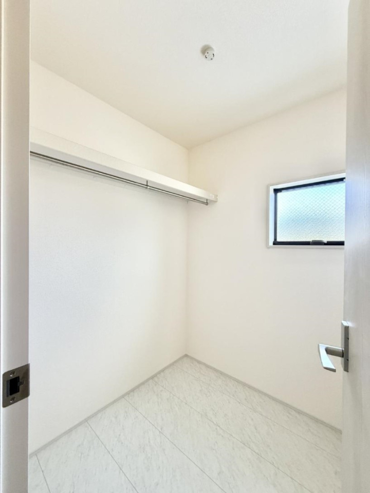 ���[ ����