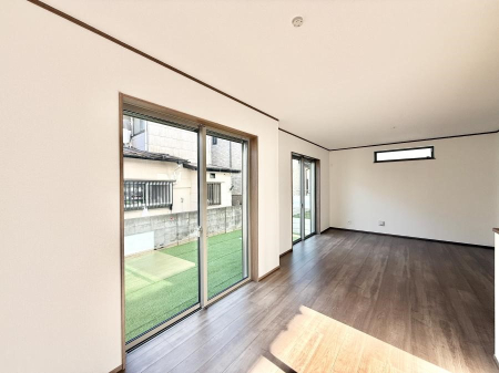 rO VvґA؂ȐlƉ߂Sقǂ