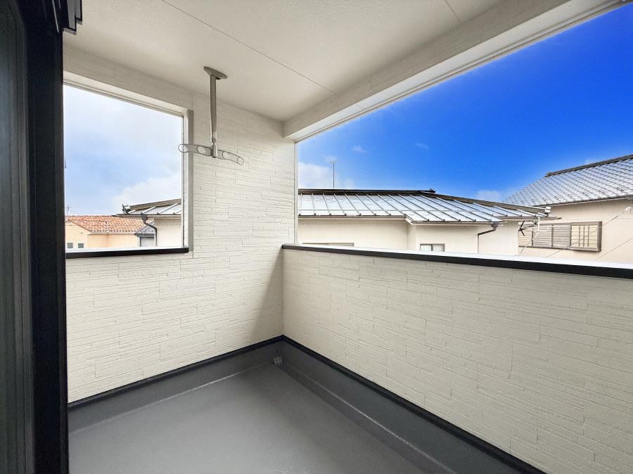 oRj[  G߂̈ڂ낢JIȋԂł