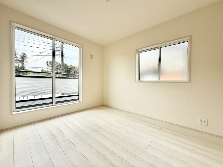 ���[ ����