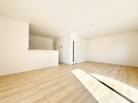 ���r���O ���������났�ƏΊ炪�W�܂�A�S���܂郊�r���O