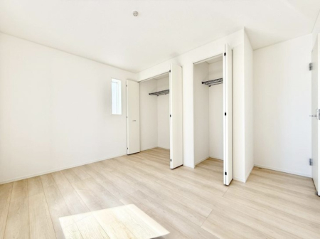 �Q�� ���������̔z�u��ʋC���̗ǂ��݌v�ŕ����̋�C�������炸�A��ɐV�N�ȋ�C������܂�