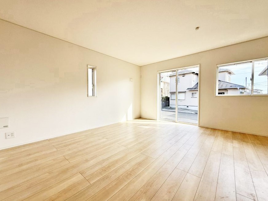 ���r���O �������V���v���������ґ�A��؂Ȑl�Ɖ߂����S���قǂ�����