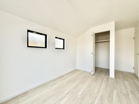 ���̑����� �����������������F�����̂������ŉ��₩�Ȏ��Ԃ��y���߂܂�