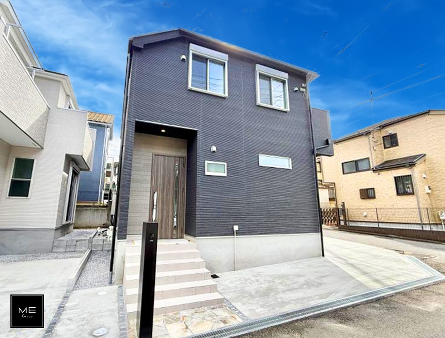 nOώʐ^ OρV炵n܂ꏊŁAƑJ[߂