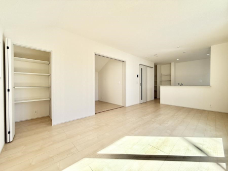 ���r���O ���������ƕ���������A�����b�N�X�ł�����