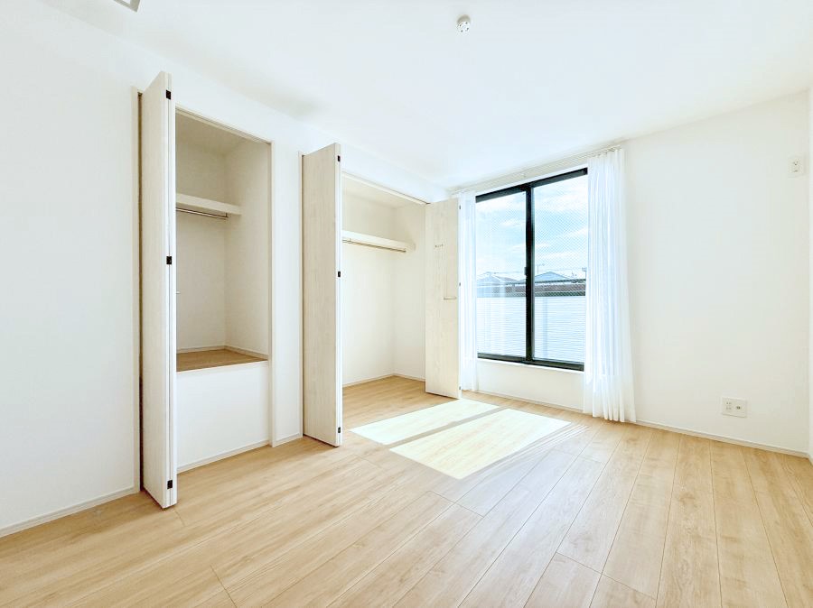 ���̑����� �����������������F�����̂������ŉ��₩�Ȏ��Ԃ��y���߂܂�