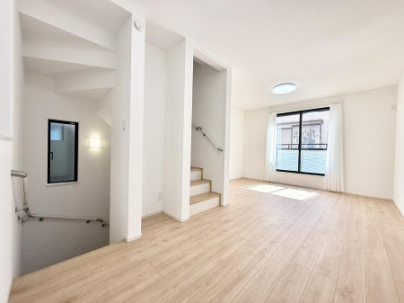 ���r���O �������S���������ꏊ�A�������߂����郊�r���O