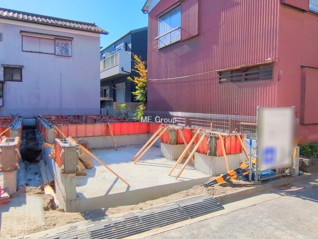 nOώʐ^ OρV炵n܂ꏊŁAƑJ[߂