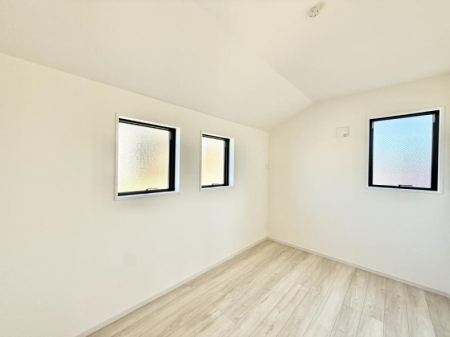 ���̑����� �������D��ŉ��₩�Ȏ��Ԃ��������