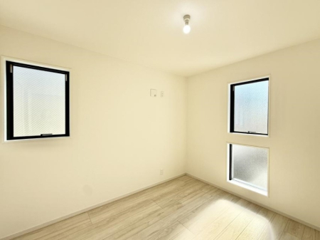 ���̑����� �����������������F�����̂������ŉ��₩�Ȏ��Ԃ��y���߂܂�