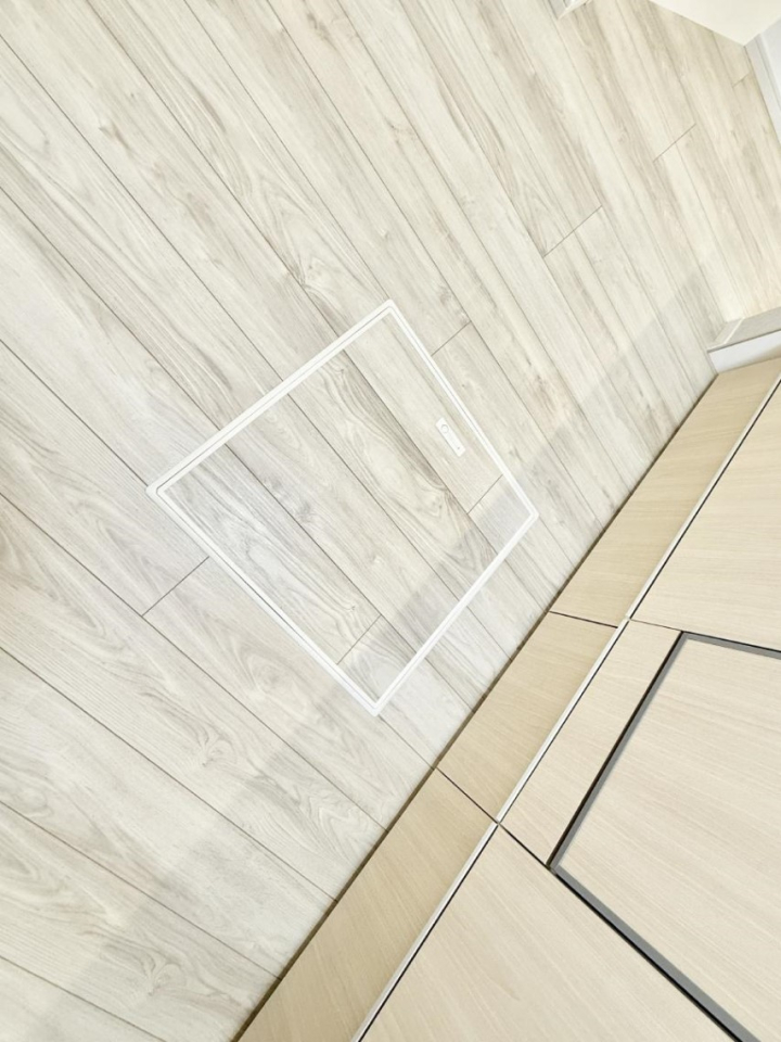 ���̑����� �ݔ����B�ꂽ���[�X�y�[�X�ŉƑS�̂��X�b�L��