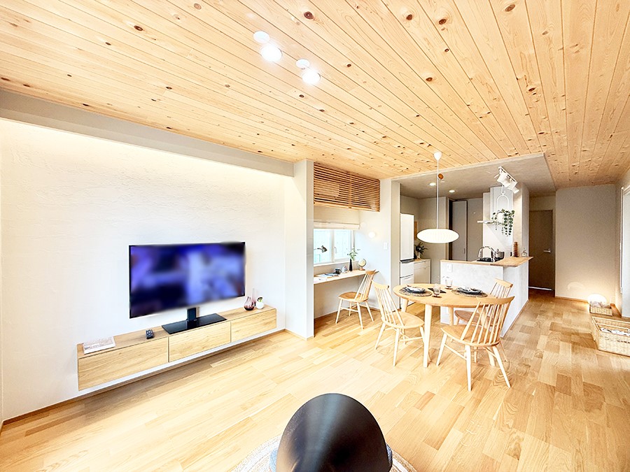 ���r���O ���������ƕ���������A�����b�N�X�ł�����