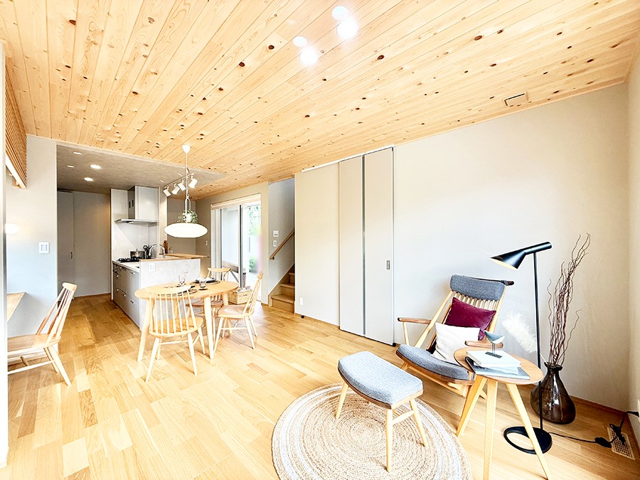 ���r���O �����������������Ɠ��ʂɂ���A�e���̋��