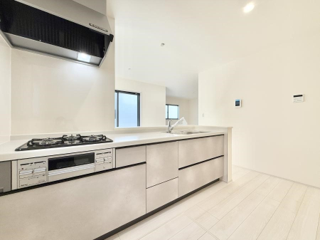 �L�b�`�� �������Ƒ����J��[�߂�A������̂���L�b�`��