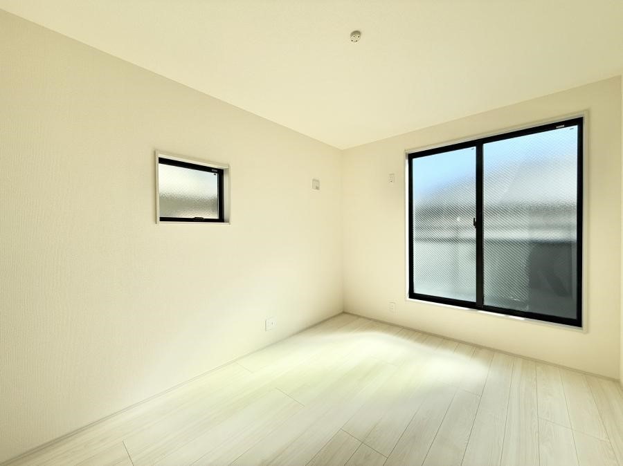 ���̑����� �������D��ŉ��₩�Ȏ��Ԃ��������