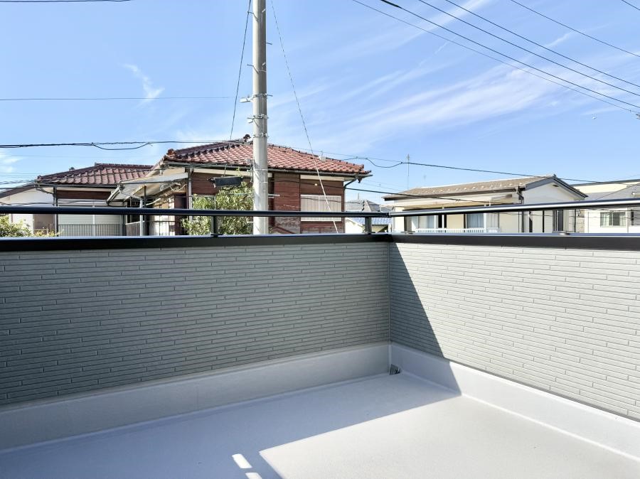 �o���R�j�[ ������ �G�߂̈ڂ낢����������J���I�ȋ�Ԃł�