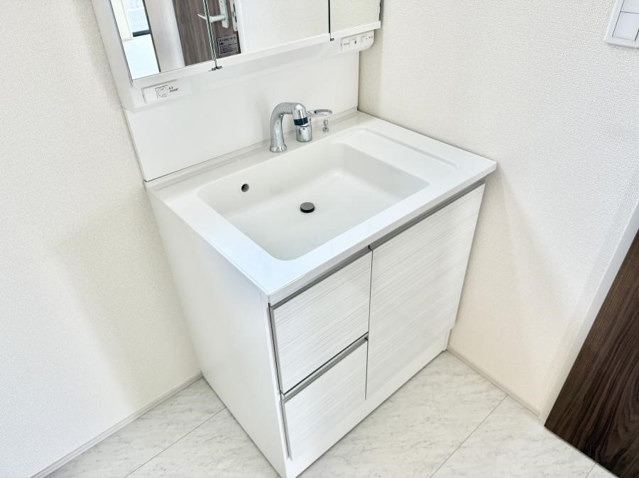 ̑ ݔ􂢂􂤎KɎg֗ȃV[