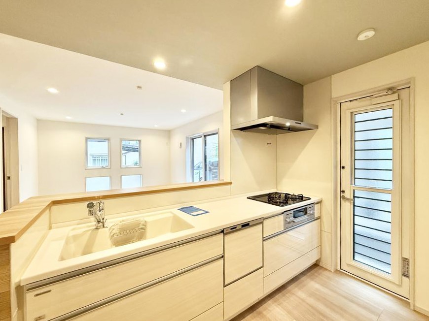 �L�b�`�� ���������������̖��@��������A���ʂȃL�b�`��