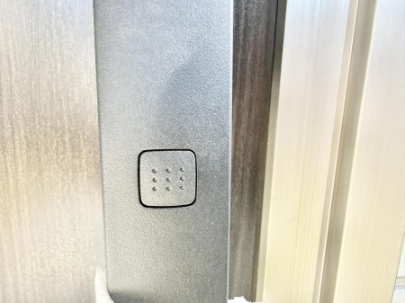 ���̑����� �ݔ�����y�Ƀ��b�N�����ł��܂���