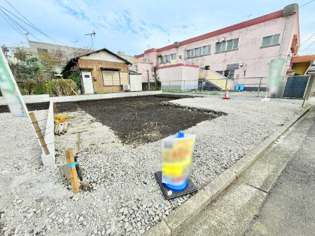 nOώʐ^ OρV炵n܂ꏊŁAƑJ[߂